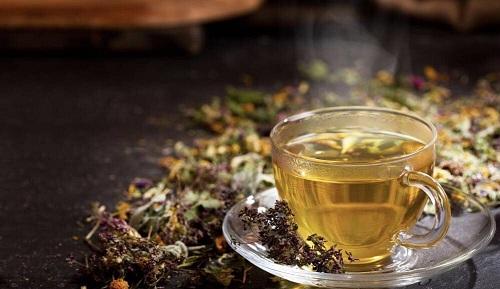 Lưu ý khi sử dụng trà sơn mật