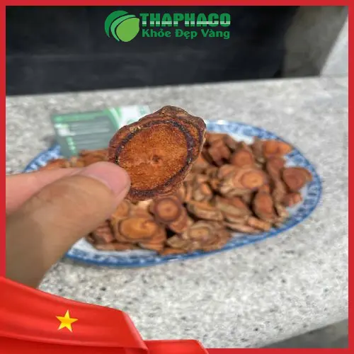 Kê Huyết Đằng đã thái lát chuẩn bị pha trà